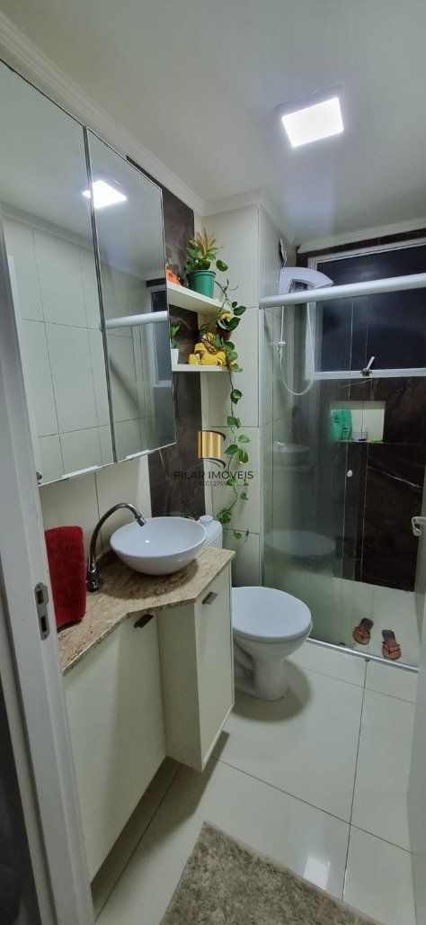 Apartamento 2 Dormitório(s) Bairro Cavalhada