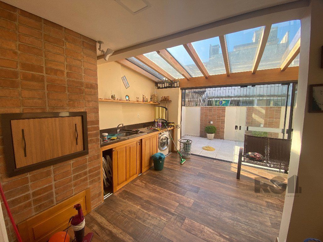 Casa 3 Dormitório(s) Bairro Hípica