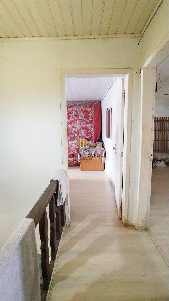 Casa 3 Dormitório(s) Bairro Guarujá