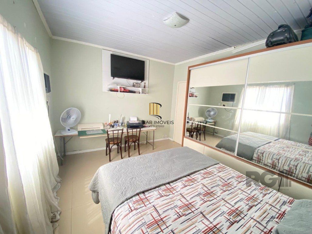 Casa 3 Dormitório(s) Bairro Camaquã