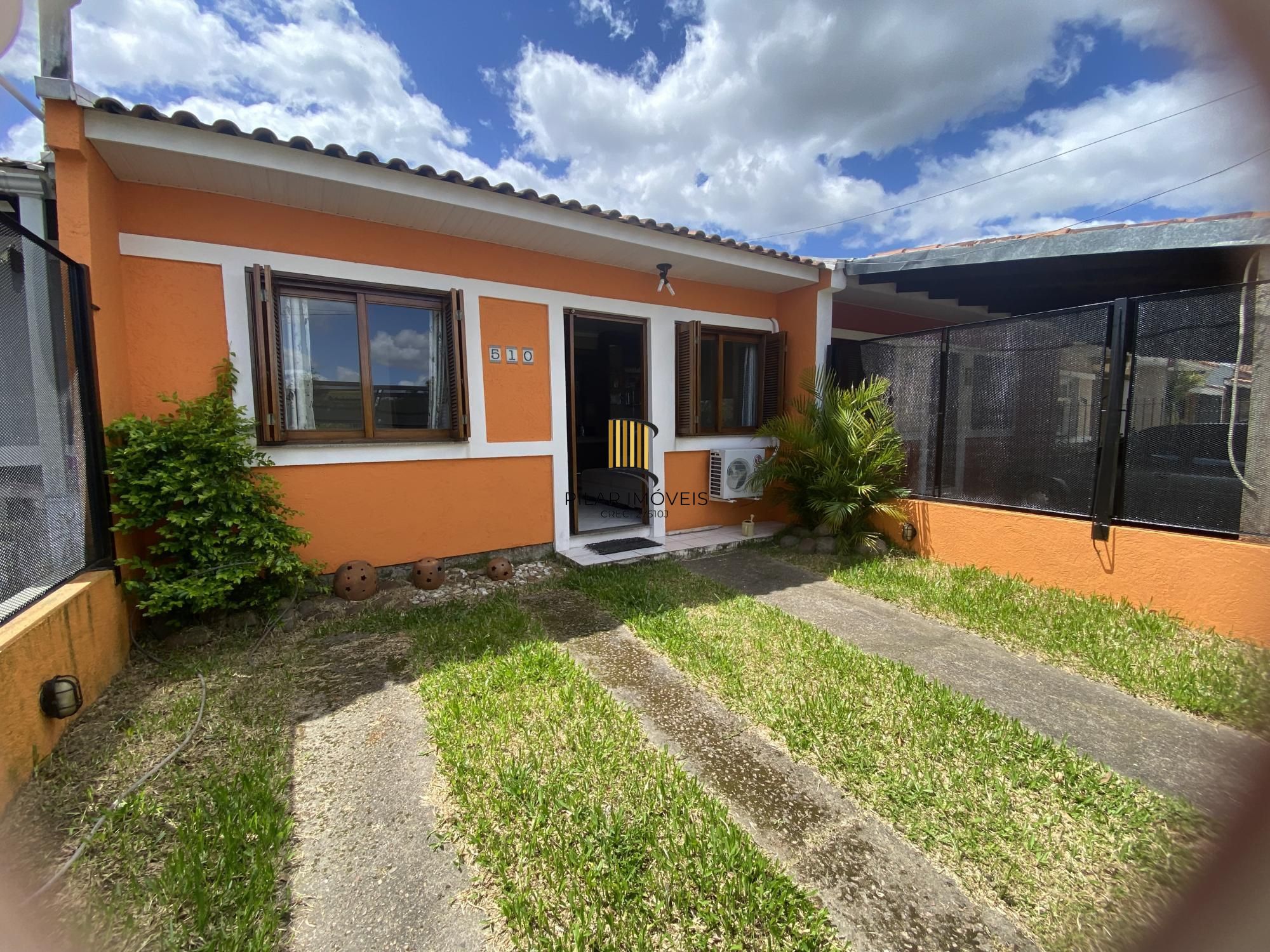 Casa 2 Dormitório(s) Bairro Moradas Do Sul