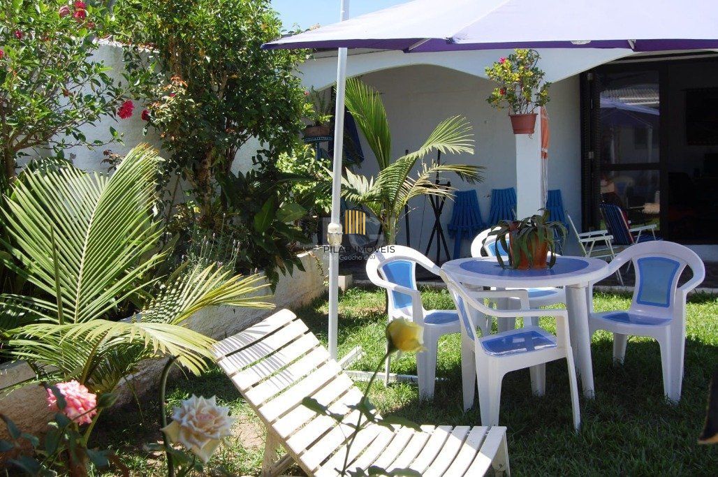 Casa 2 Dormitório(s) Bairro Ponta Grossa