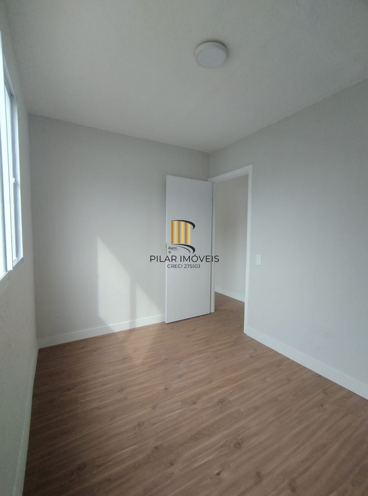 Apartamento 2 dormitórios no bairro Restinga