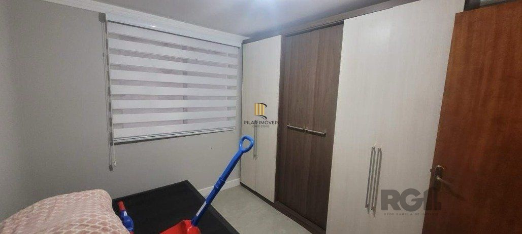 Sobrado 4 dormitórios no bairro Nossa Senhora das Graças