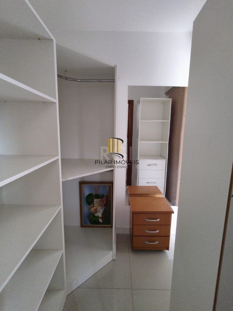 Casa 3 Dormitório(s) Bairro Hípica