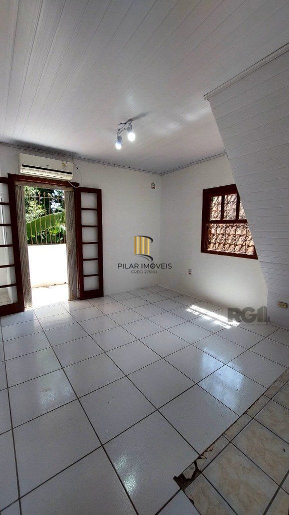 Casa de Condomínio 3 dormitórios no bairro Glória