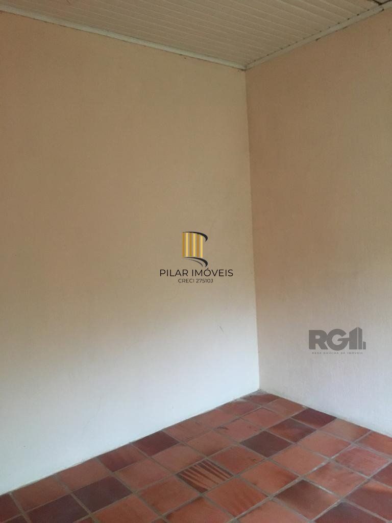 Casa 2 Dormitório(s) Bairro Lami