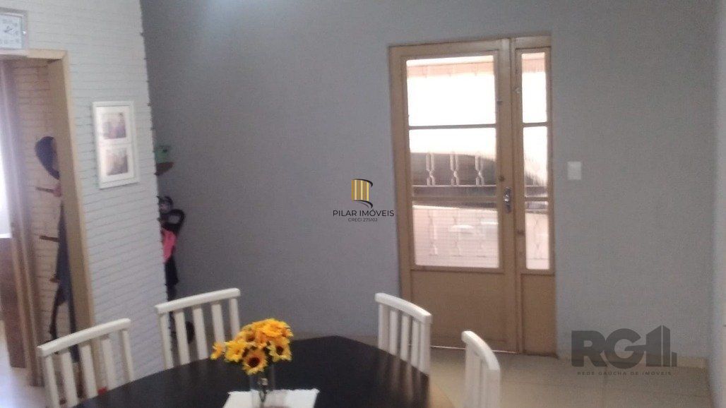 Casa 3 dormitórios no bairro Santa Rita