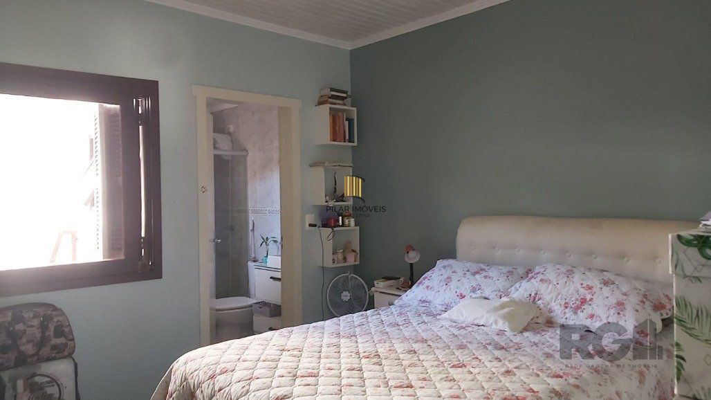 Casa 4 Dormitório(s) Bairro Torres