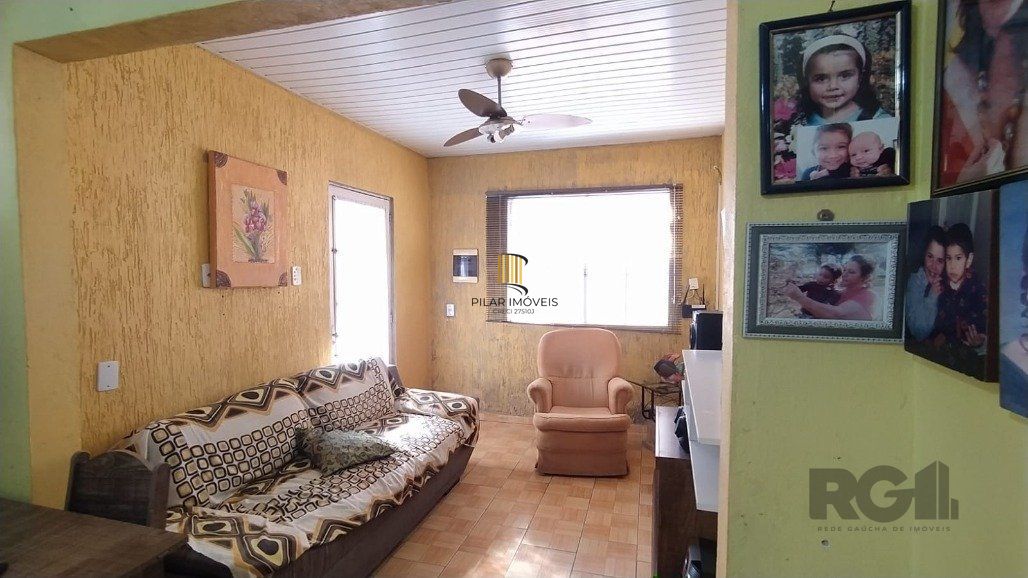 Casa 2 Dormitório(s) Bairro Vila Nova