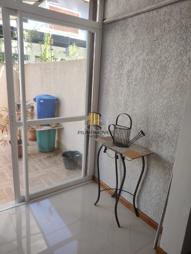 Casa 3 Dormitório(s) Bairro Hípica