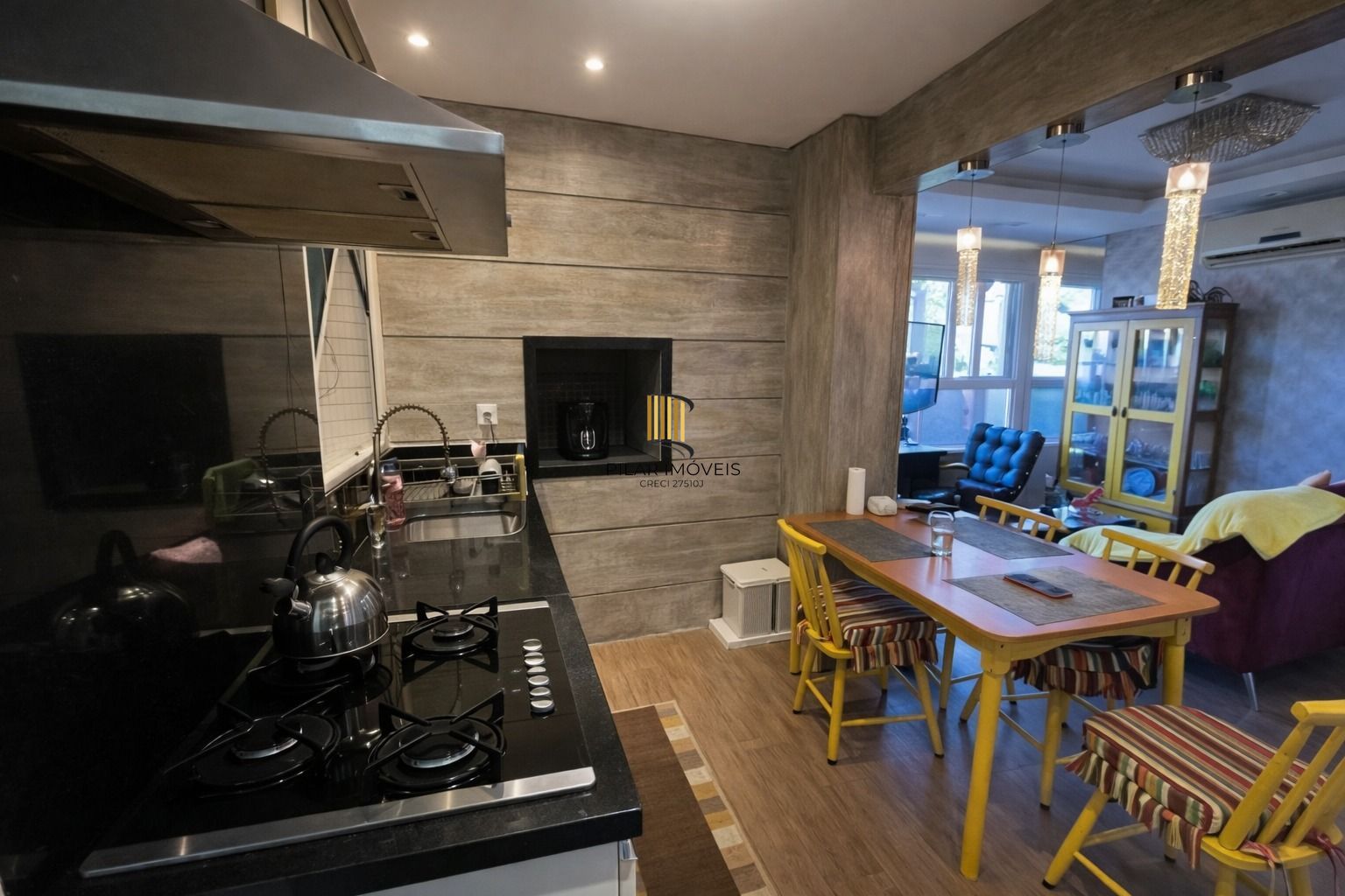 Apartamento 2 dormitórios no bairro Jardim Lindóia