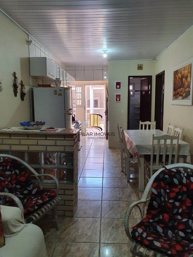 Casa para Venda - 66m², 3 dormitórios, 3 vagas - Salinas