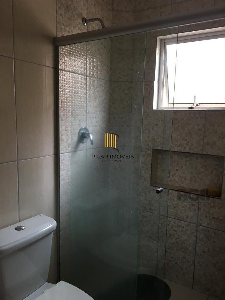 Casa 3 Dormitório(s) Bairro Nonoai