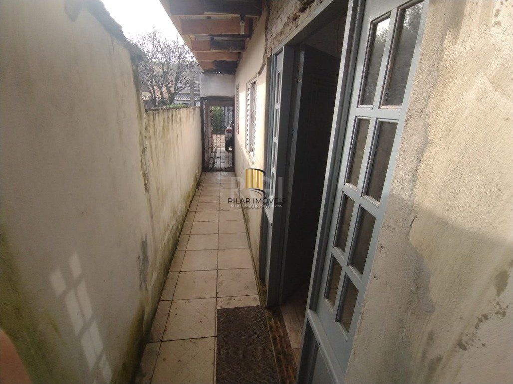 Casa para Venda - 103m², 2 dormitórios, 1 vaga - Hípica