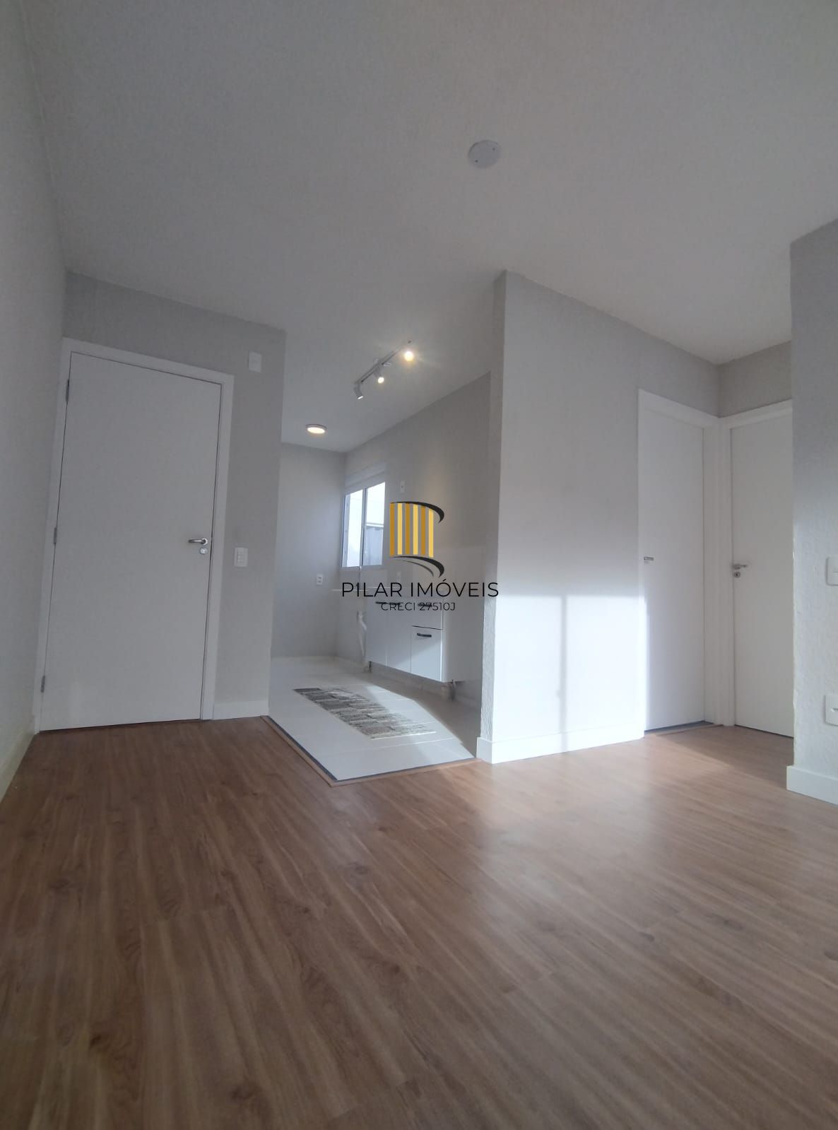 Apartamento 2 dormitórios no bairro Restinga