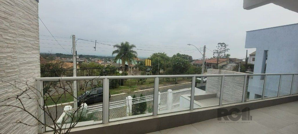 Sobrado 4 dormitórios no bairro Nossa Senhora das Graças