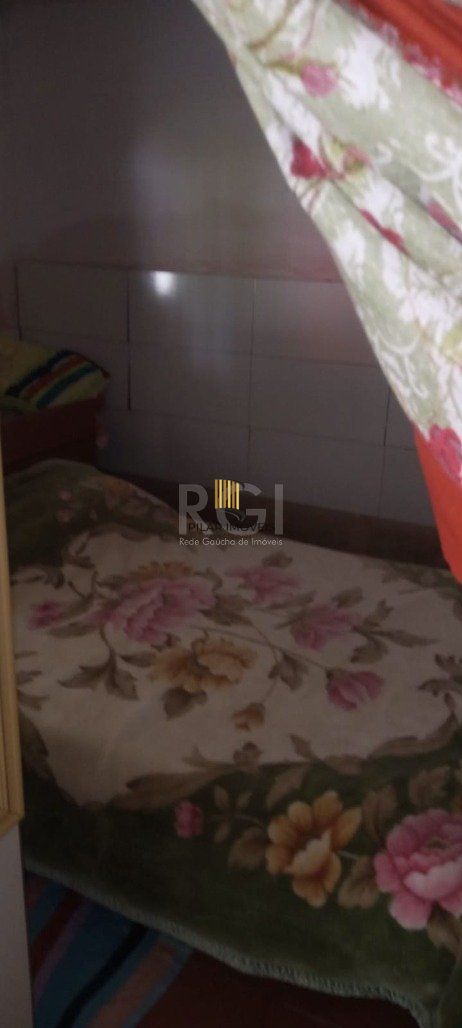Casa para Venda - 80m², 3 dormitórios, Extrema