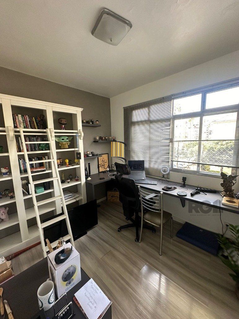 Apartamento 2 Dormitório(s) Bairro Menino Deus