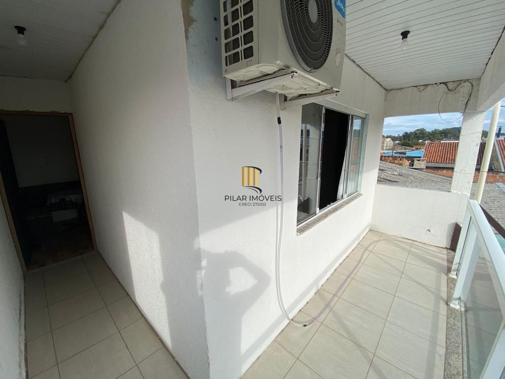 Casa 3 dormitórios no bairro Hípica