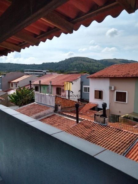 Casa 4 Dormitório(s) Bairro Hípica