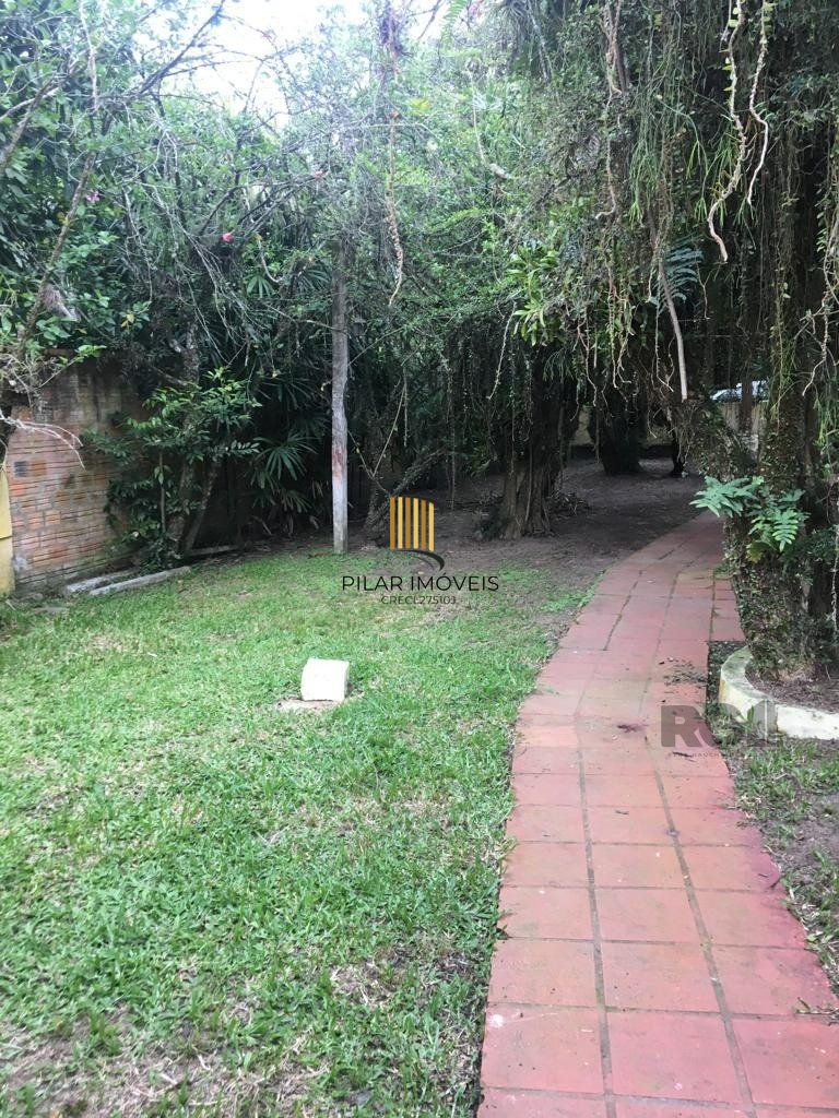 Casa 2 Dormitório(s) Bairro Lami