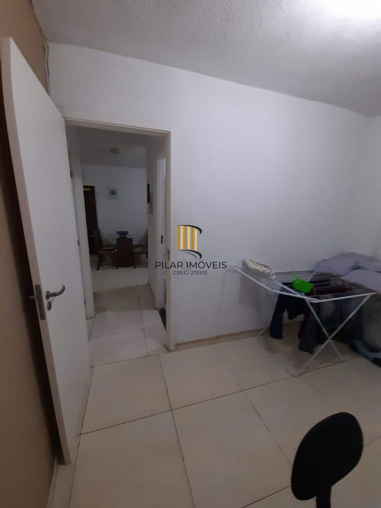 Apartamento 2 Dormitório(s) Bairro Mario Quintana