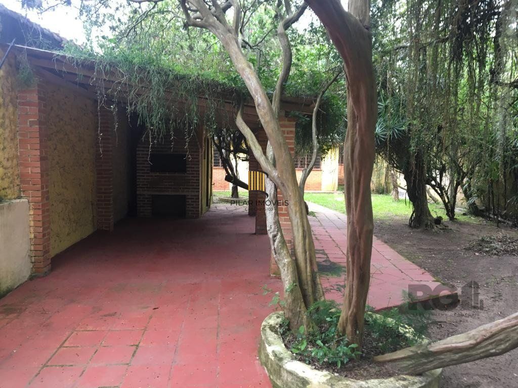 Casa 2 Dormitório(s) Bairro Lami