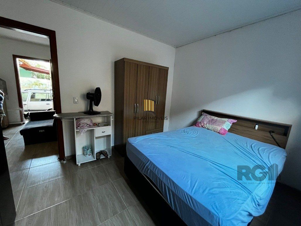 Casa 3 dormitórios no bairro Hípica