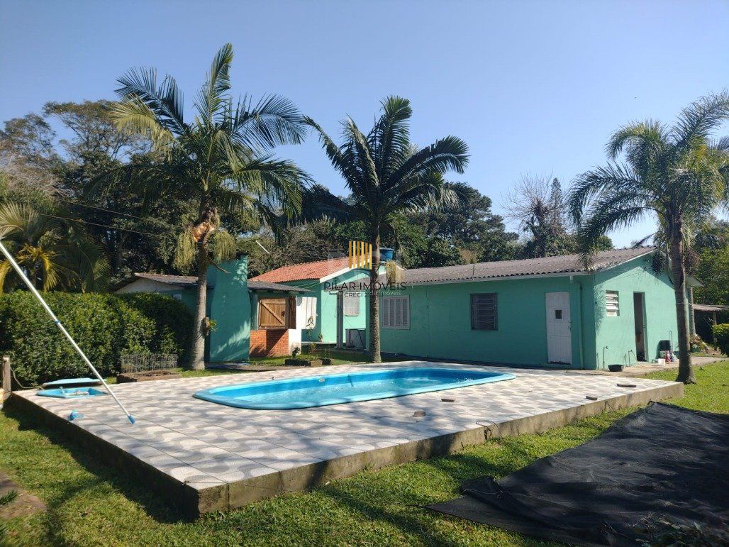 Sítio para Venda - 245m², 4 dormitórios, 10 vagas - Lami