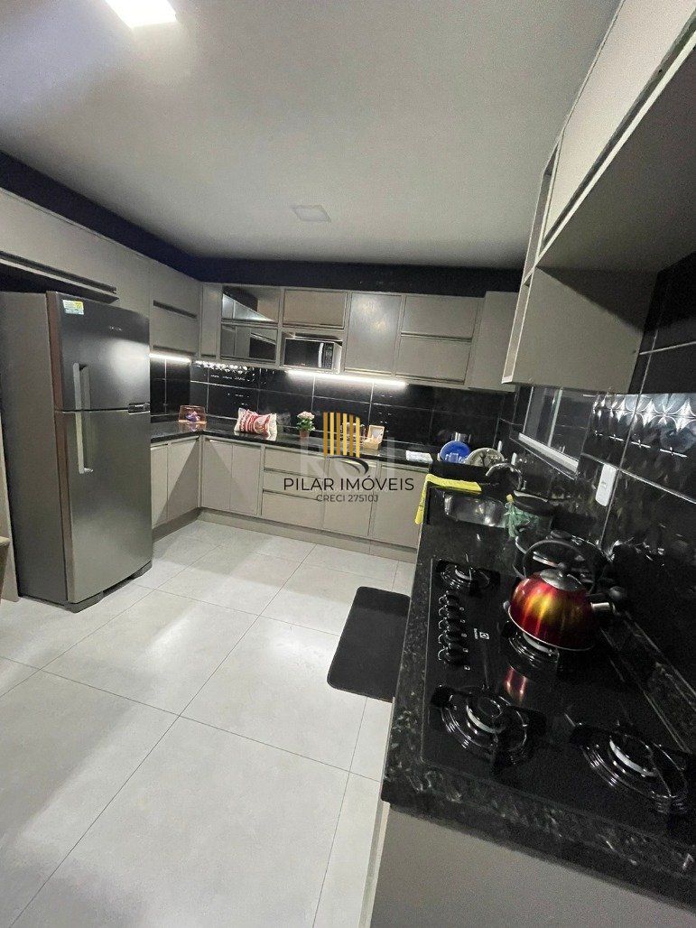 Duplex 3 Dormitório(s) Bairro Restinga