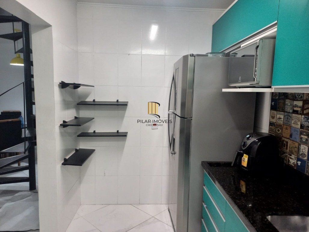 Cobertura 2 Dormitório(s) Bairro Cavalhada