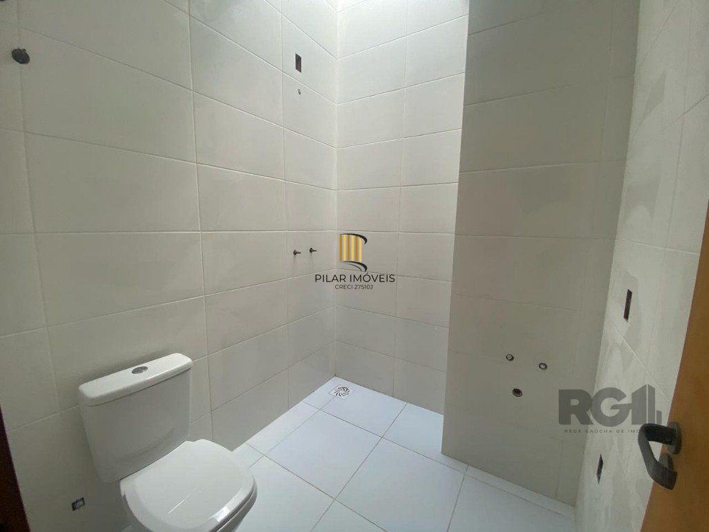 Sobrado para Venda - 80m², 2 dormitórios, sendo 2 suites, 1 vaga - Hípica