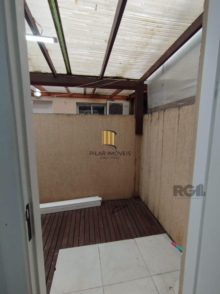 Casa de Condomínio 2 dormitórios no bairro Restinga