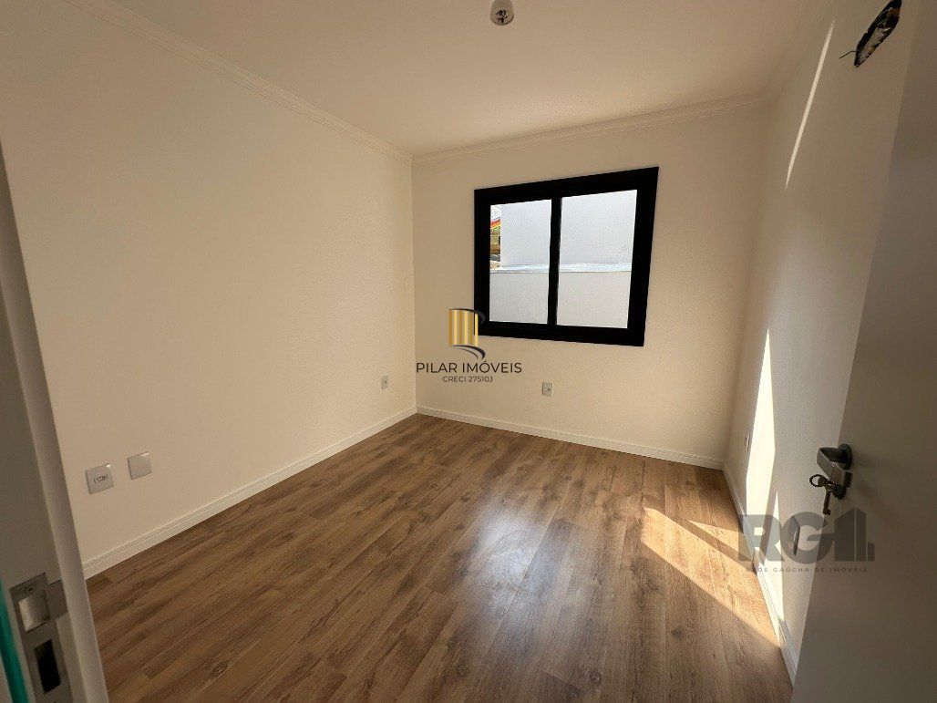 Casa 3 Dormitório(s) Bairro Hípica