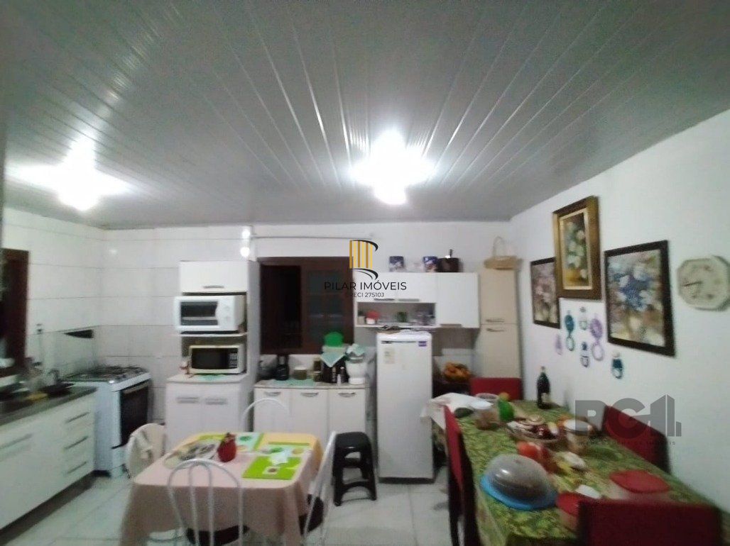 Casa 3 Dormitório(s) Bairro Ponta Grossa