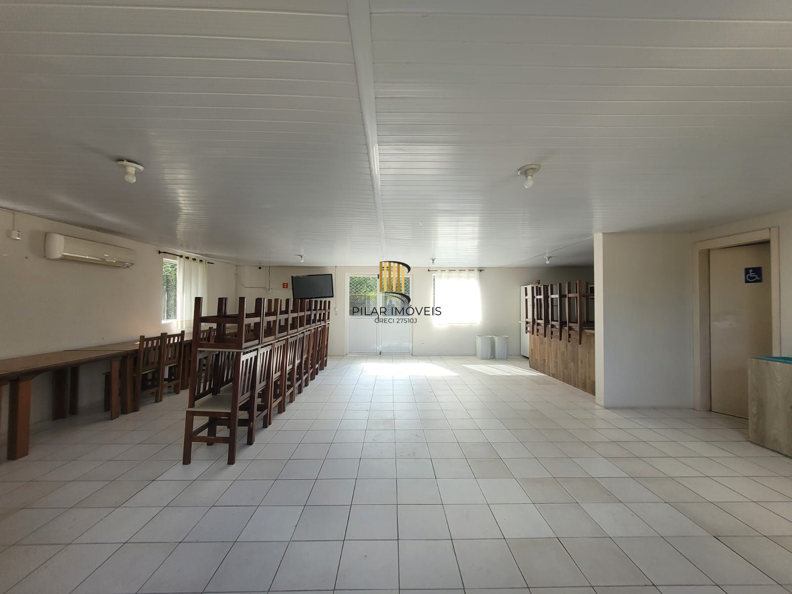 Apartamento 2 dormitórios no bairro Vila Nova