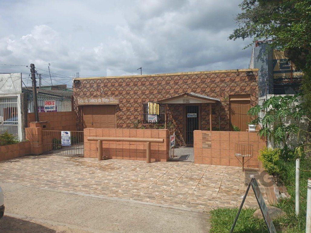 Casa 2 Dormitório(s) Bairro Restinga