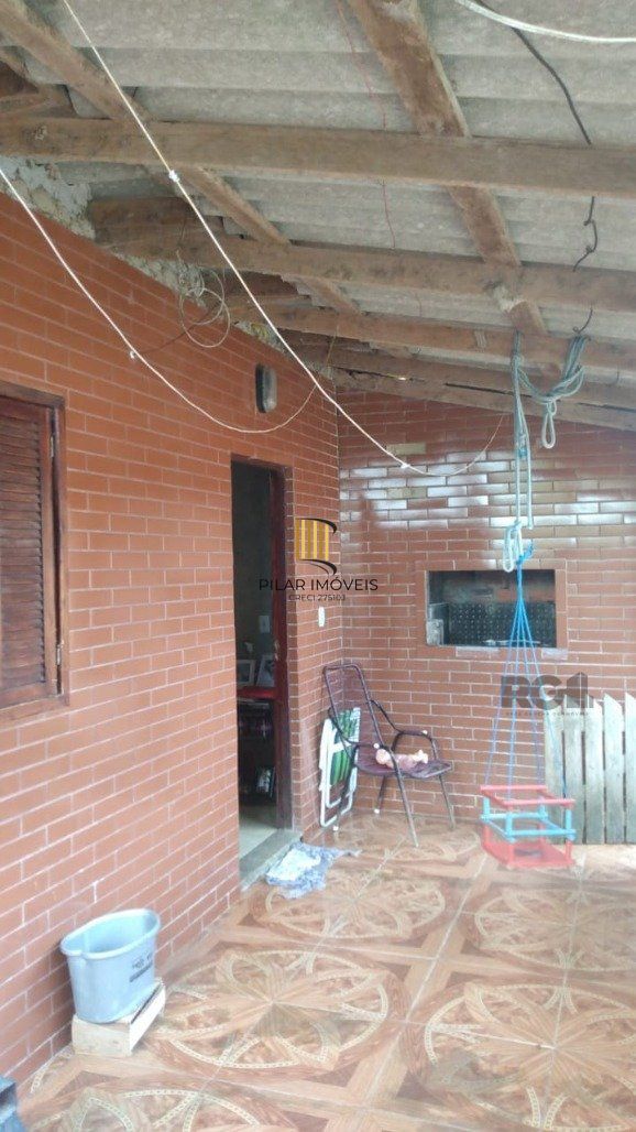 Casa 2 Dormitório(s) Bairro Restinga