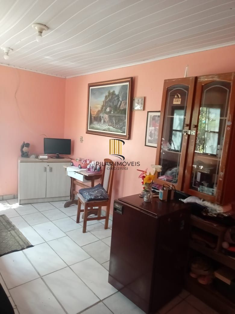 Casa 4 dormitórios no bairro Restinga