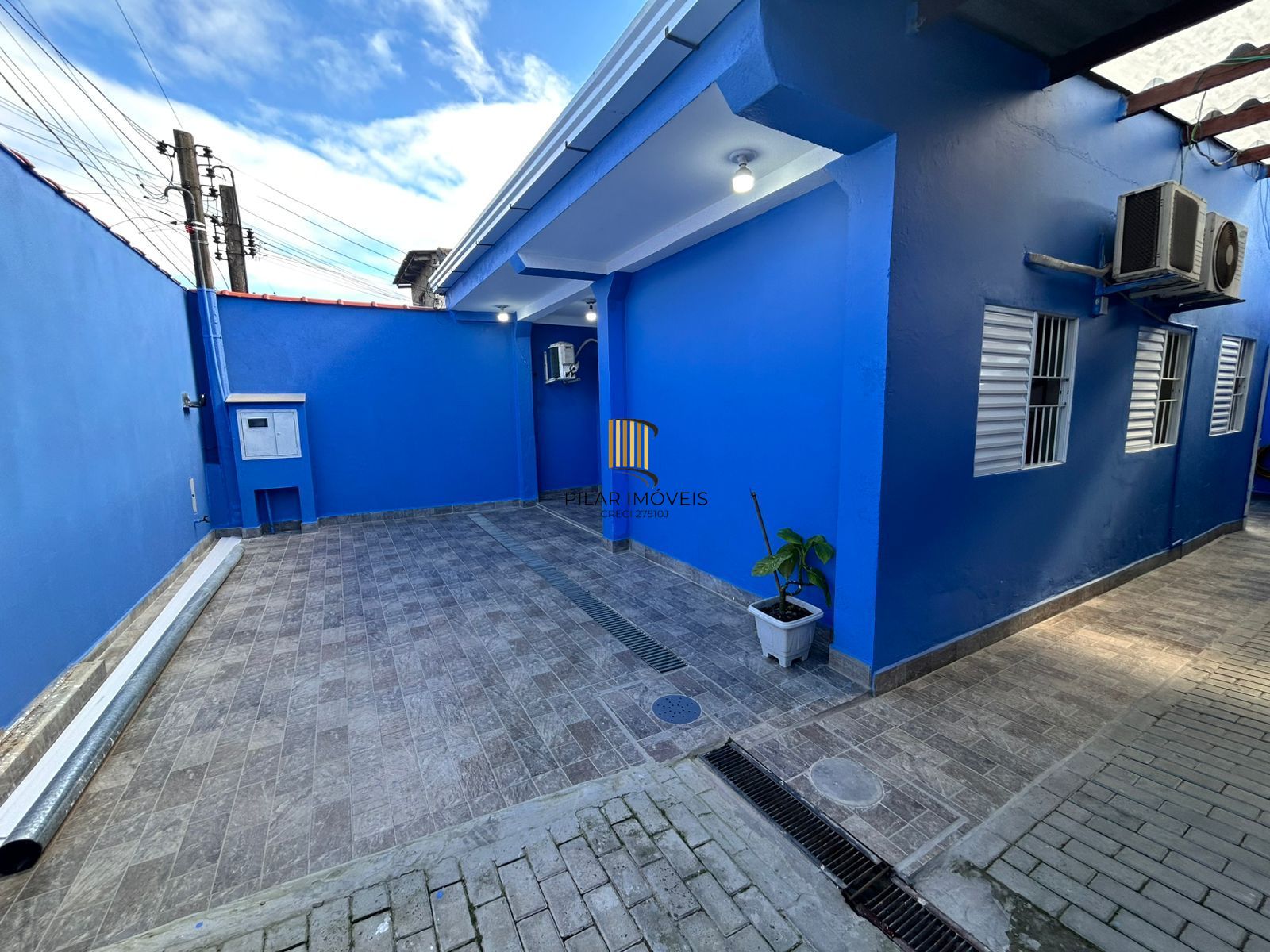 Casa 2 dormitórios no bairro Restinga