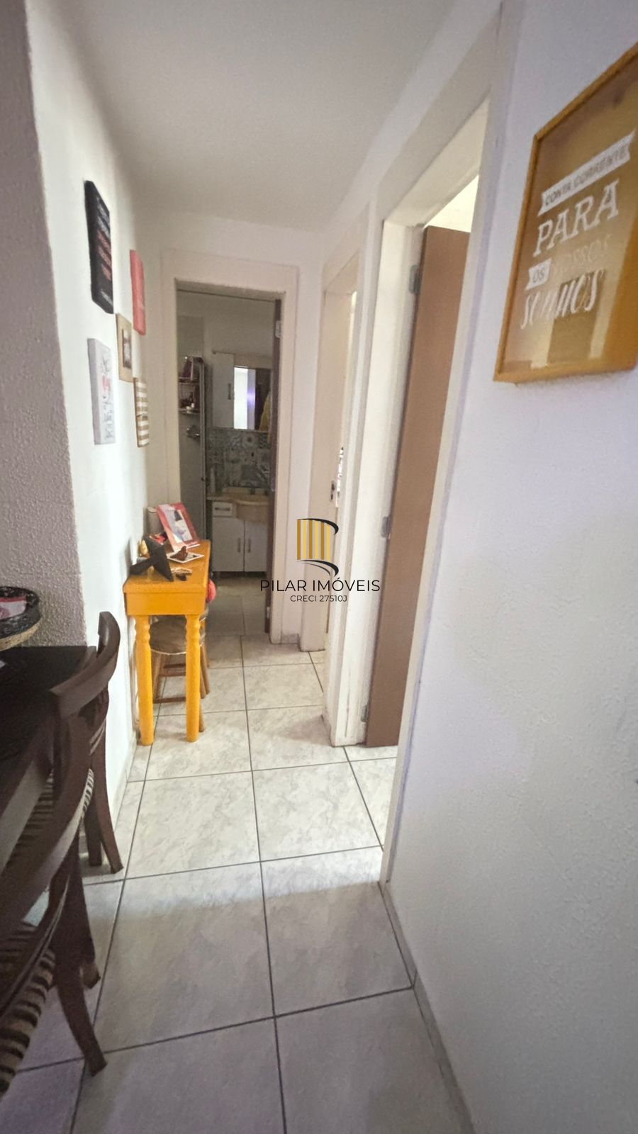 Apartamento 2 dormitórios no bairro Campo Novo