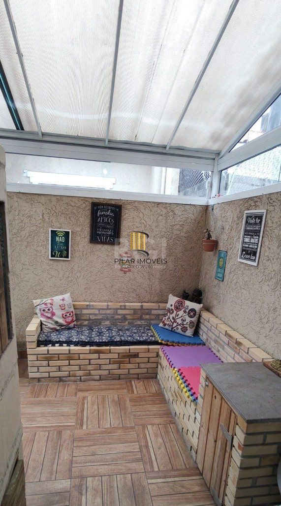 Casa Condominio 2 Dormitório(s) Bairro Hípica