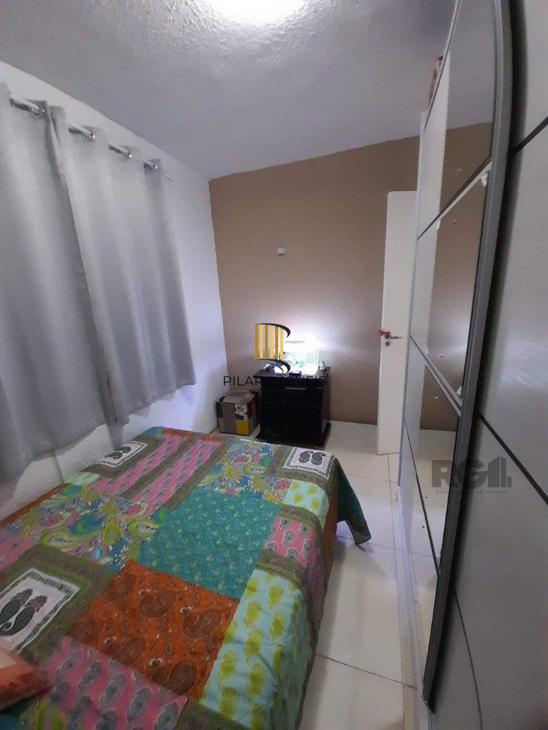 Apartamento 2 Dormitório(s) Bairro Mario Quintana