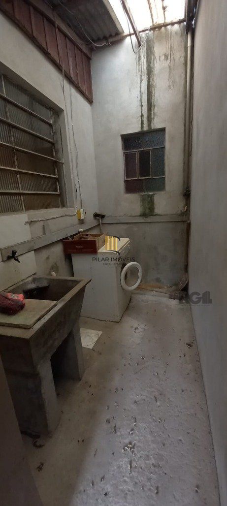 Casa 2 dormitórios no bairro Vila Nova