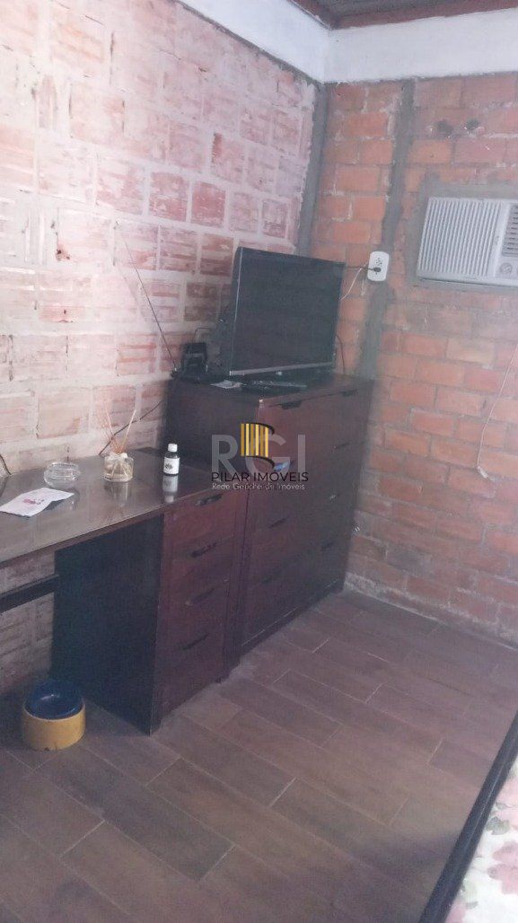 Casa para Venda - 400m², 3 dormitórios, Ponta Grossa