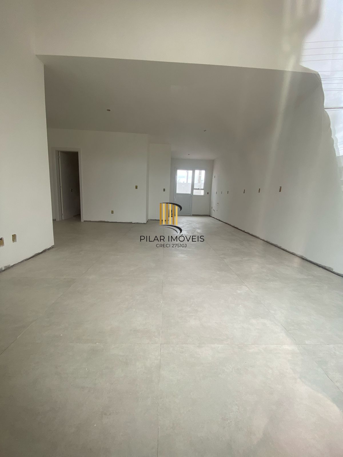 Casa 3 Dormitório(s) Bairro Hípica