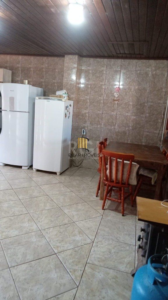Casa para Venda - 400m², 3 dormitórios, Ponta Grossa