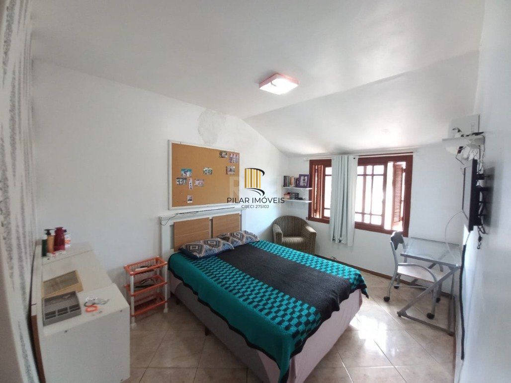 Casa 4 Dormitório(s) Bairro Espirito Santo