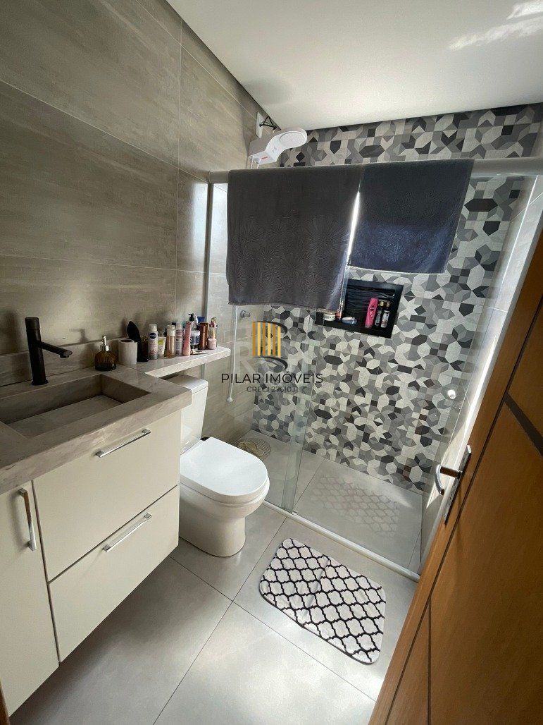 Duplex 3 Dormitório(s) Bairro Restinga